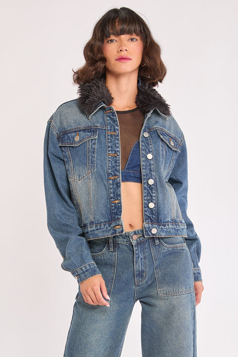 Ava - Removable Faux Fur Collar Non Stretch Trucker Jacket